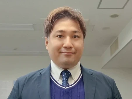渡嘉敷 先生